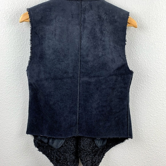 NWT Lysse Faux Fur And Suede Vest - Picture 2 of 4